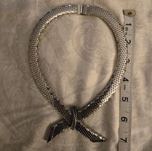 Elegant Silver Mesh Necklace